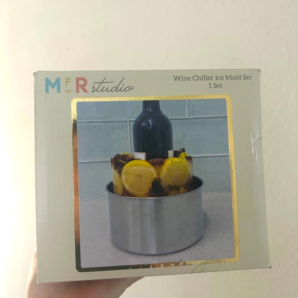 MFR Studio Wine Chiller Ice Mold Set – New in Box
